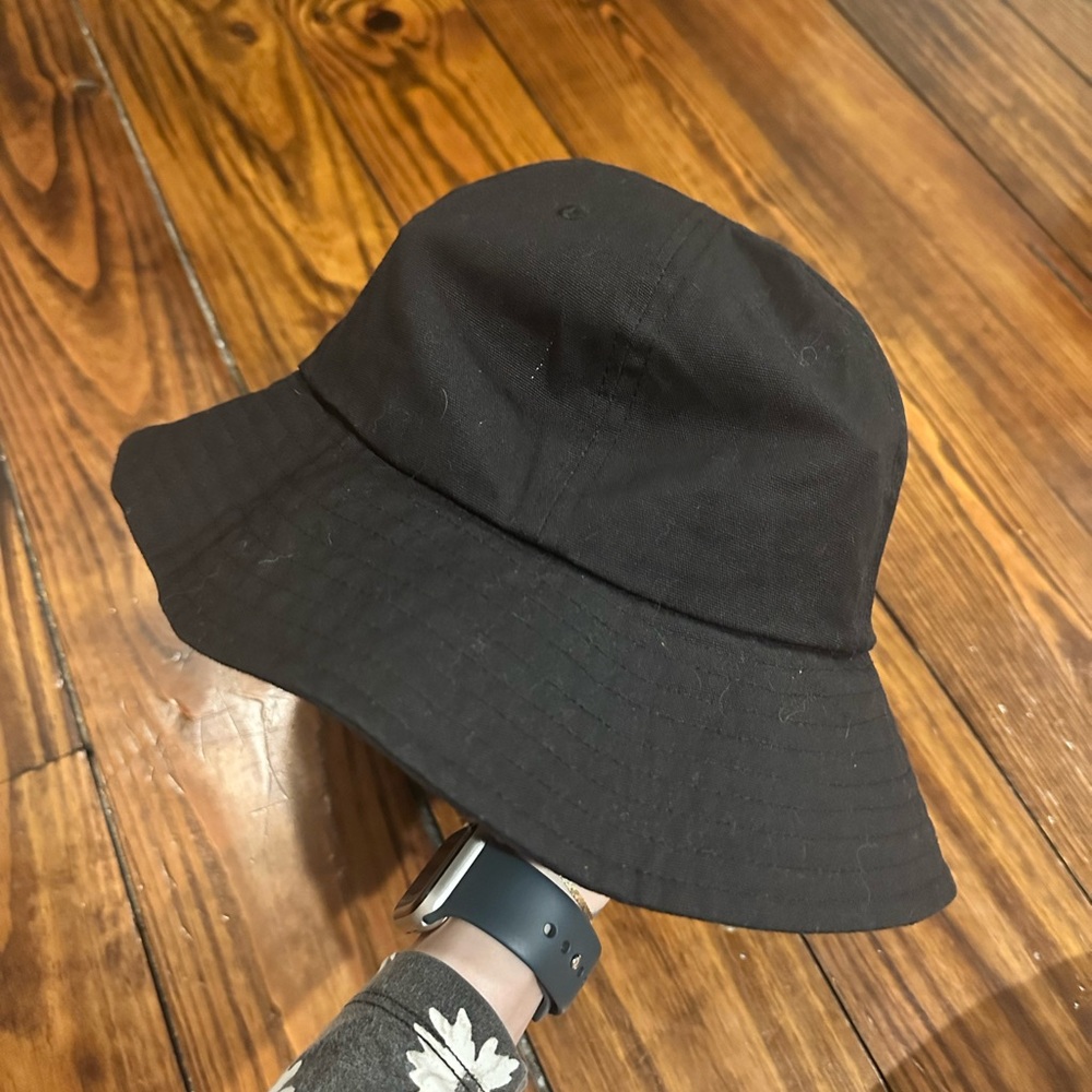 Forever 21 Black Bucket Hat